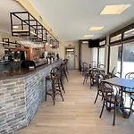 Torreblanca Πανσιόν 3*