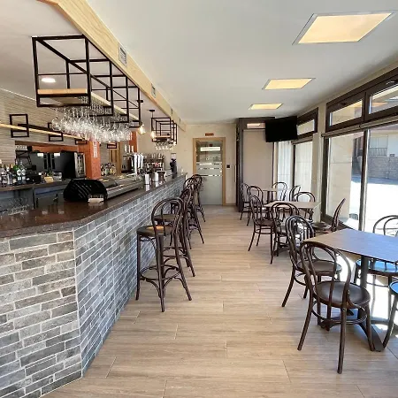 Restaurante Torreblanca Guest house *